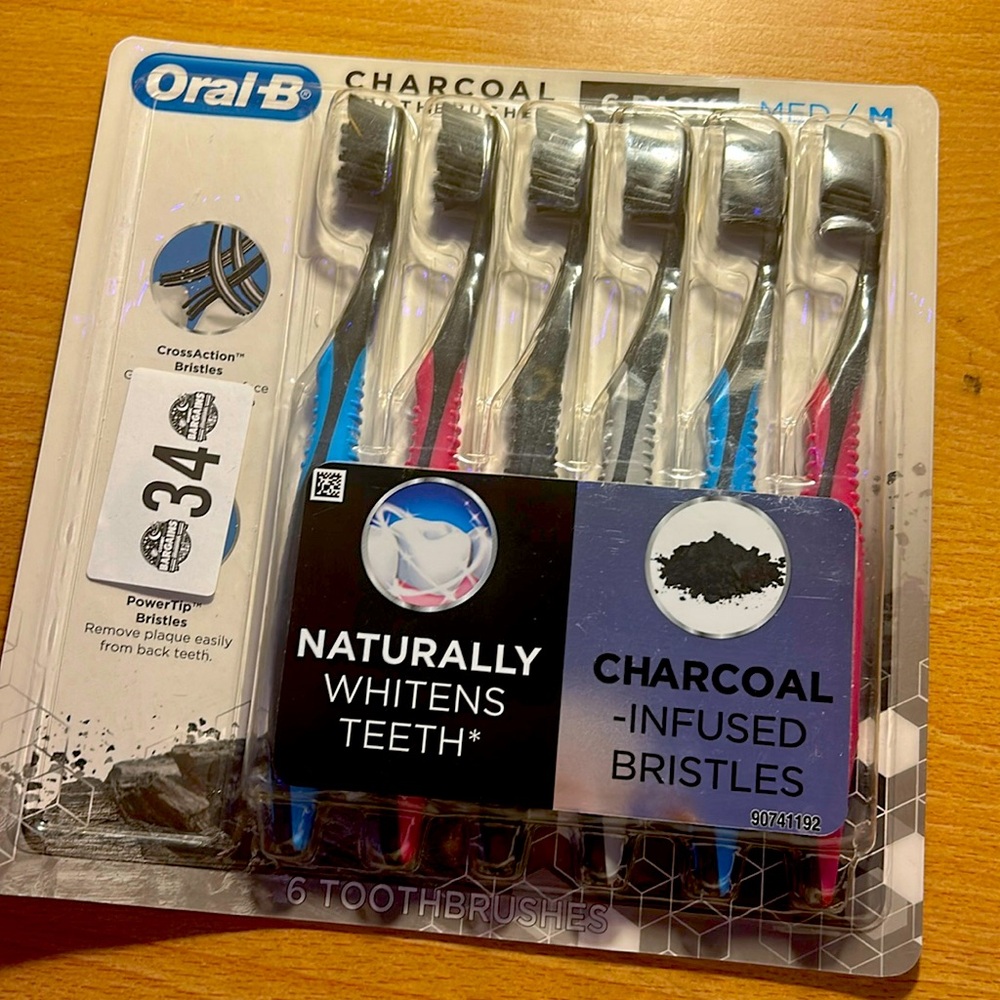COPY - Charcoal toothbrushes 6pack